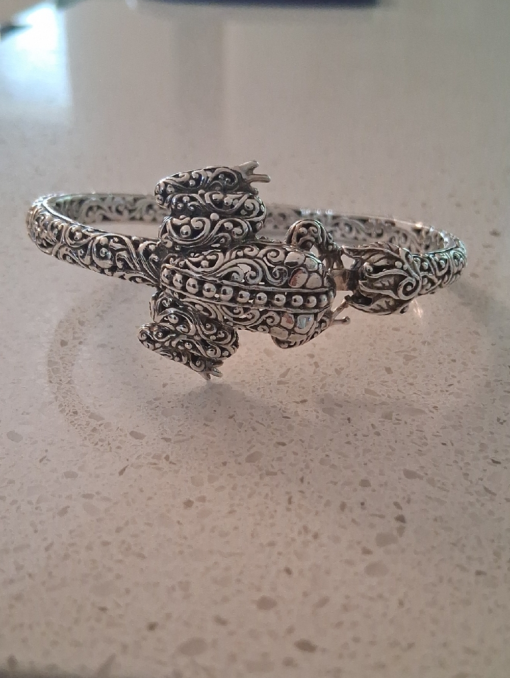 925 S.S.Frog Bangle